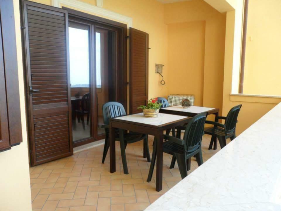 B&B La Casa Di Giorgia Di Pellicano' Francesca เรจโจ ดี คาลาเบีย ภายนอก รูปภาพ
