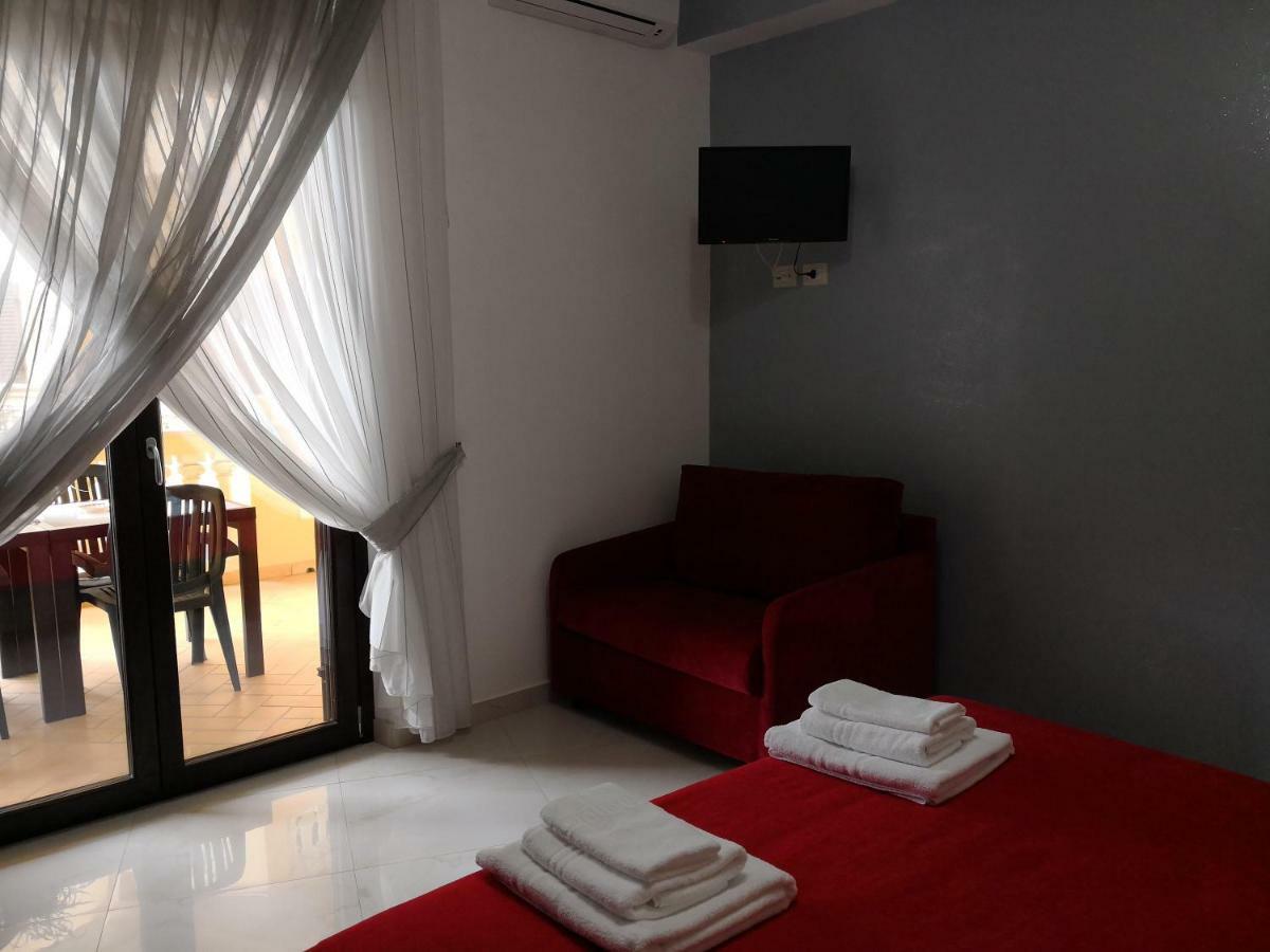 B&B La Casa Di Giorgia Di Pellicano' Francesca เรจโจ ดี คาลาเบีย ภายนอก รูปภาพ